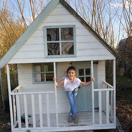 Willow Court Farm Studio East & Petting Farm, 8 Mins To Legoland & Windsor, 15 Mins To Lapland Uk Esterno foto