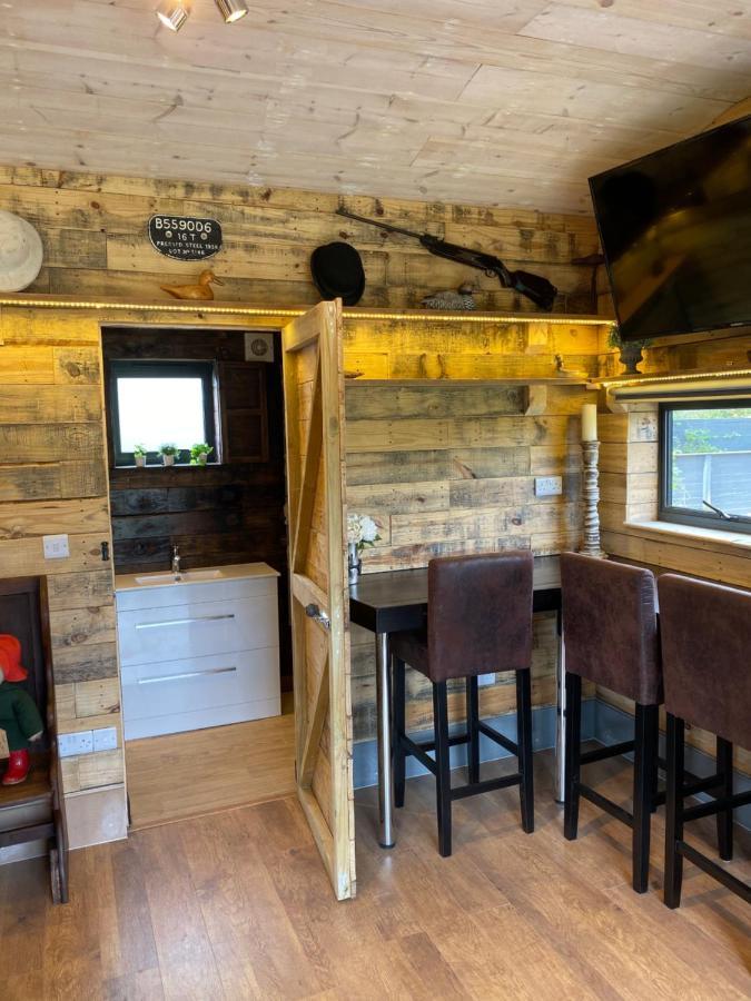 Willow Court Farm Studio East & Petting Farm, 8 Mins To Legoland & Windsor, 15 Mins To Lapland Uk Esterno foto