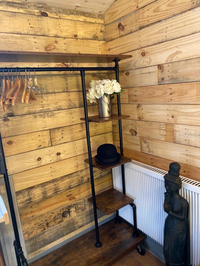 Willow Court Farm Studio East & Petting Farm, 8 Mins To Legoland & Windsor, 15 Mins To Lapland Uk Esterno foto